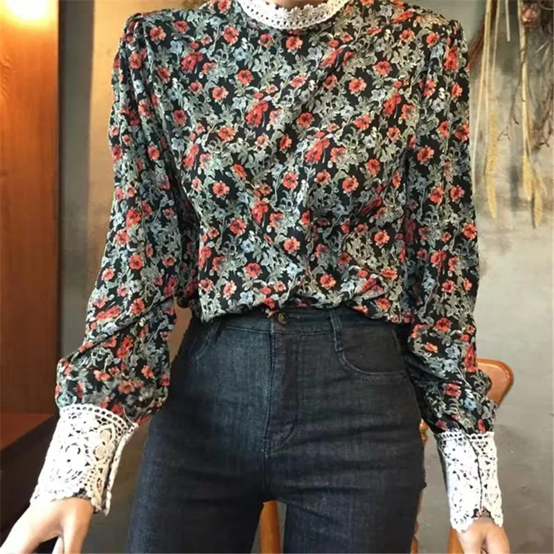Floral Print Long Sleeve Blouse