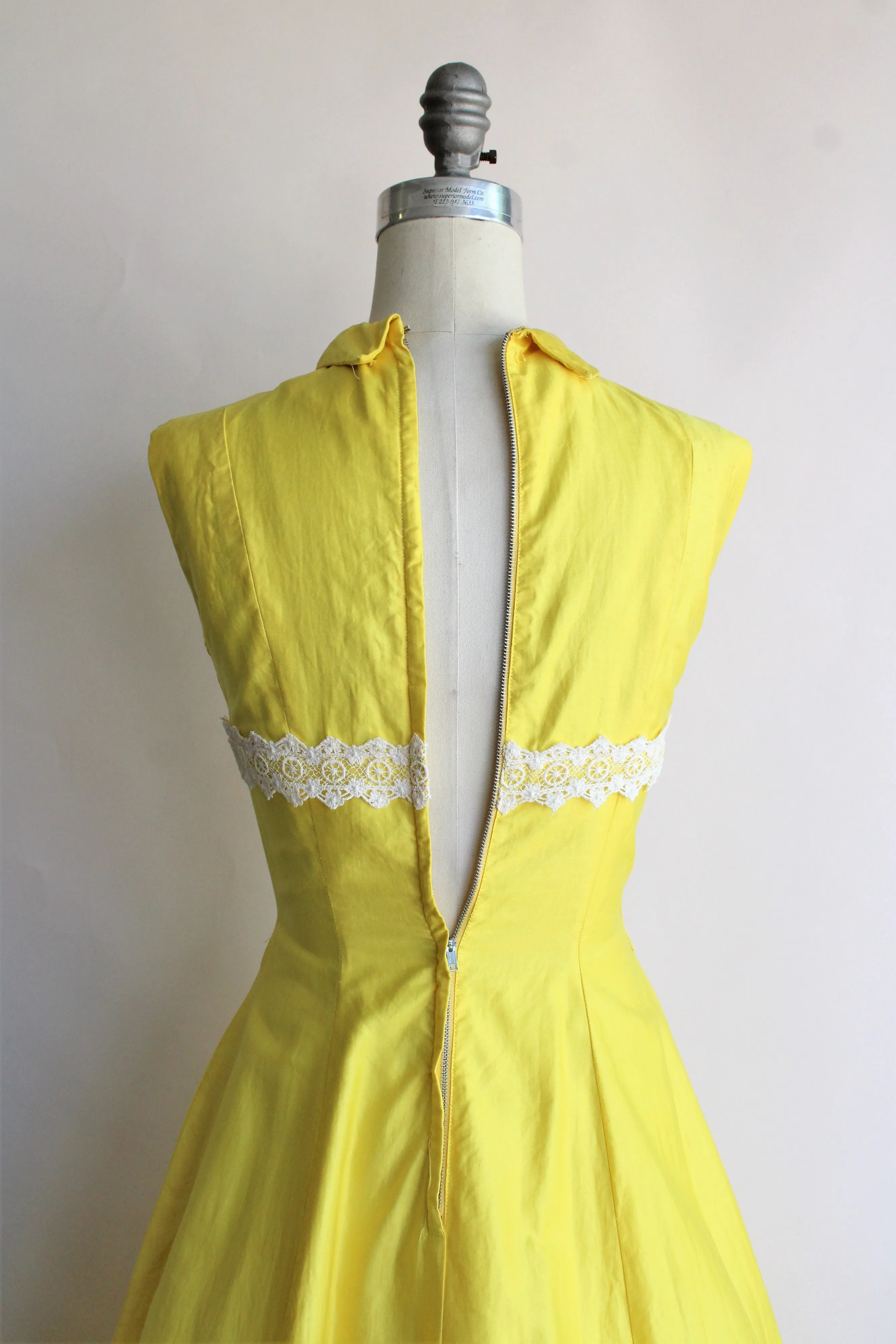 Vintage 1960s Yellow Cotton Dress with White Lace Trim by Teena Paige